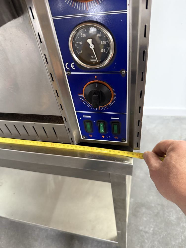 Forno para Pizzas sem trabalho modelo Italiano