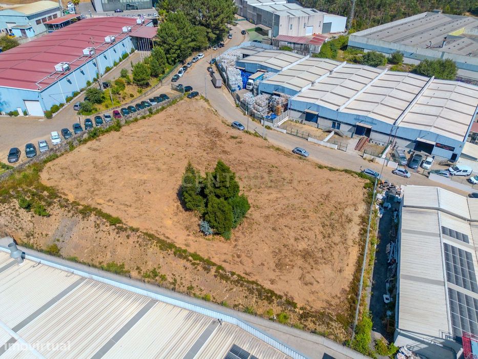 Terreno em Zona Industrial, São Pedro da Cova, Gondomar
