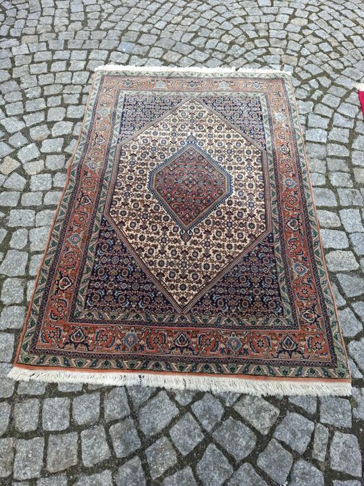 Piękne stare dwa dywany jedwab na jedwabiu