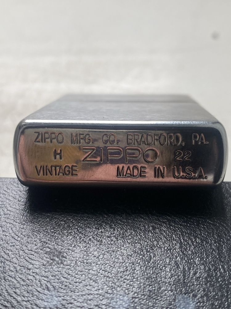 Продам запальничку ZIPPO