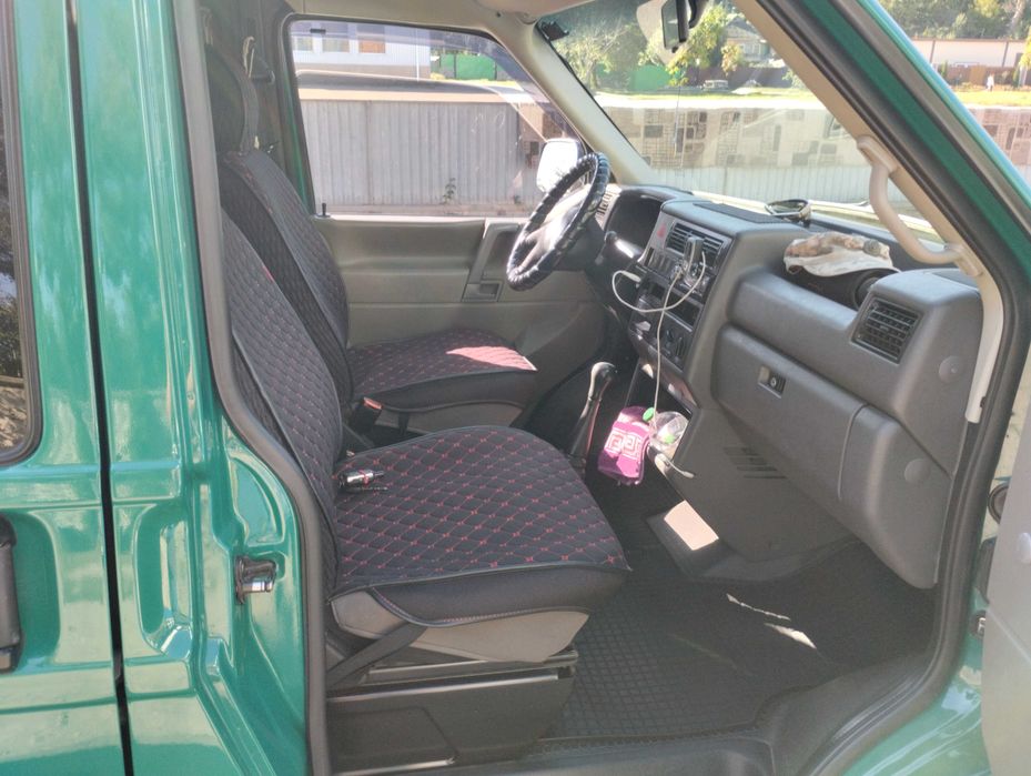 Volkswagen T4 2000 рік 2,5 TDi