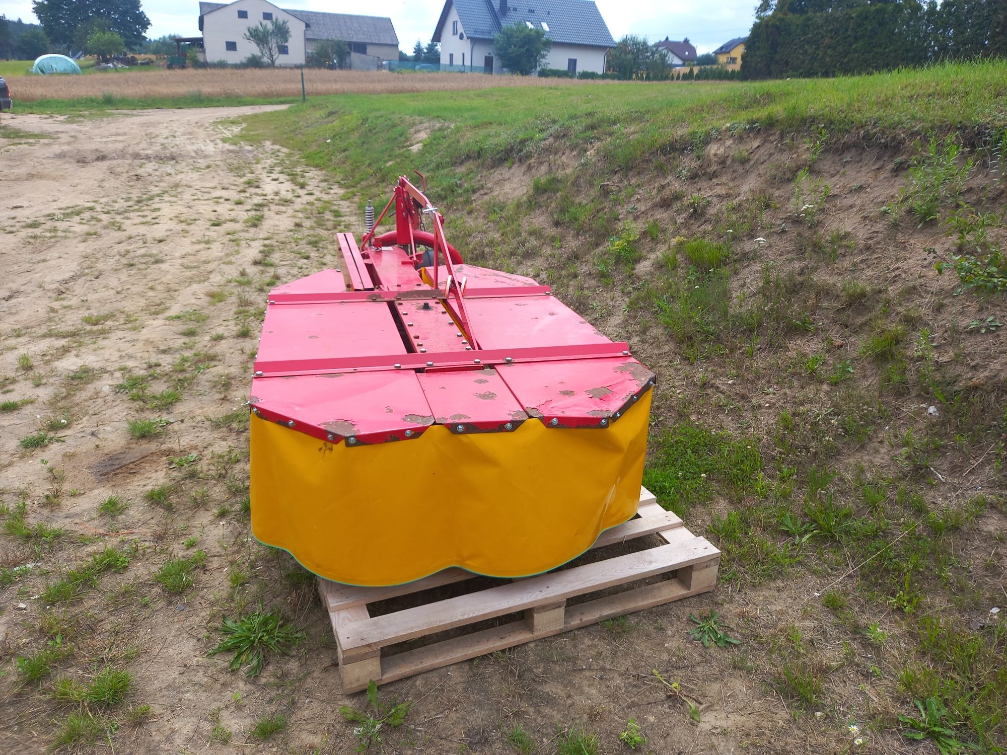 kosiarka rotacyjna z 042 stan idealny mało używana 2019rok