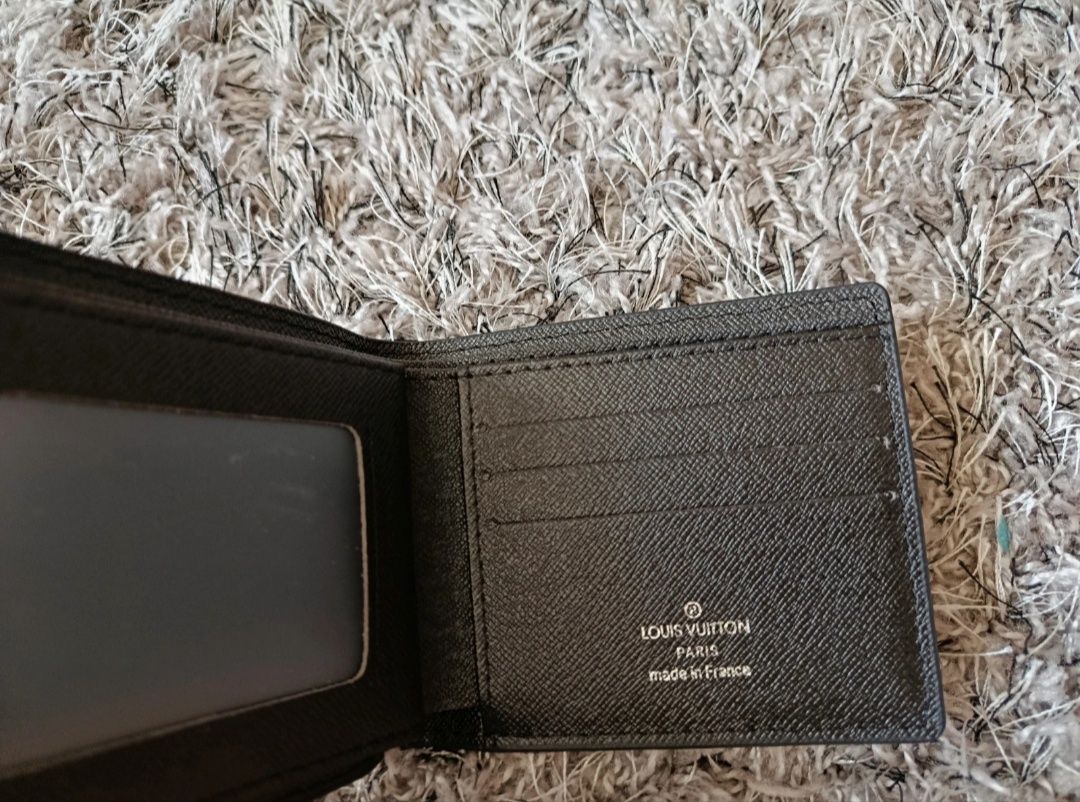 Portfel czarny Louis Vuitton