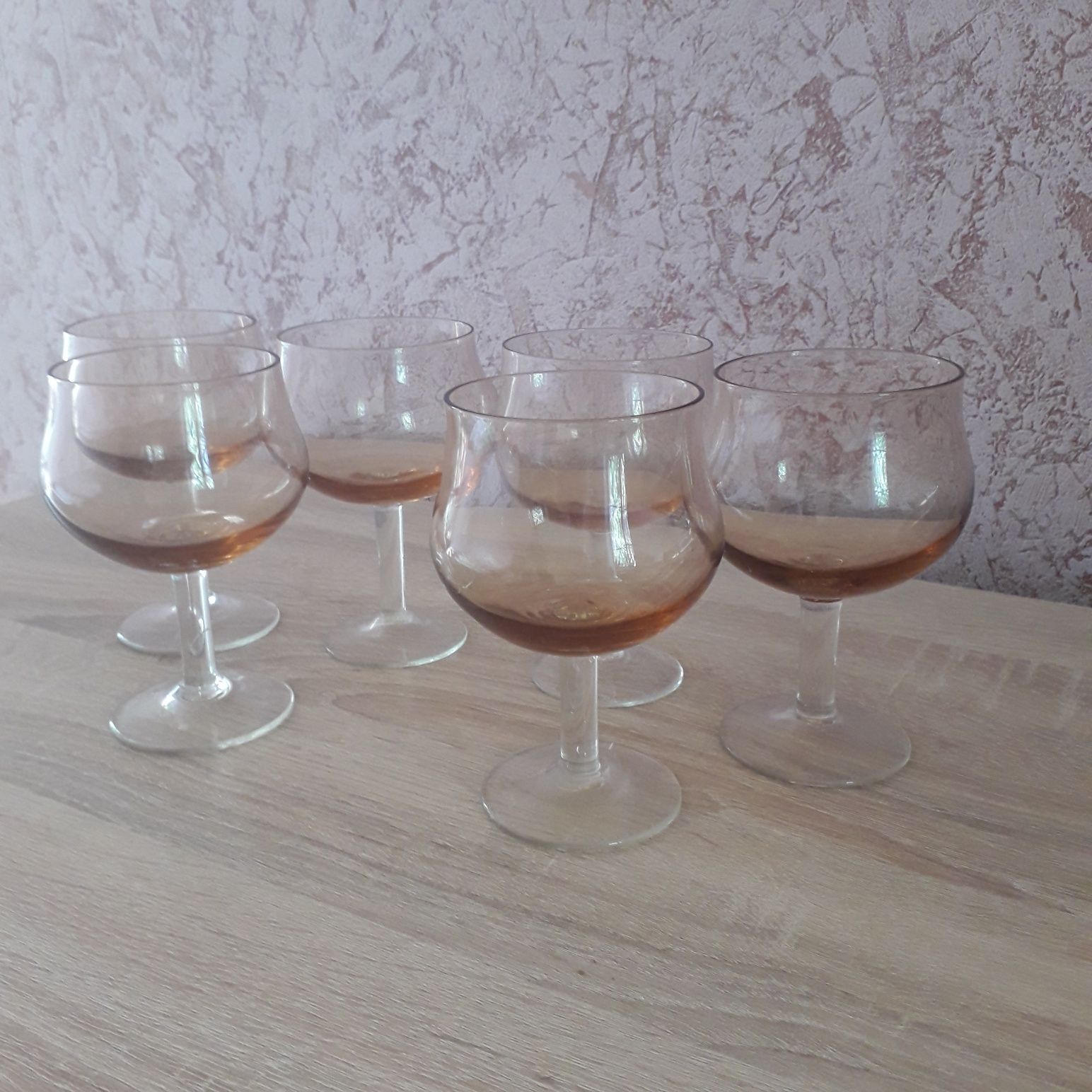 Фужеры, бокалы, стаканы
