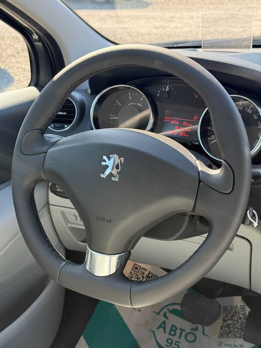 Продам Peugeot 5008 2010 рік можлива розстрочка,кредит,обмін!