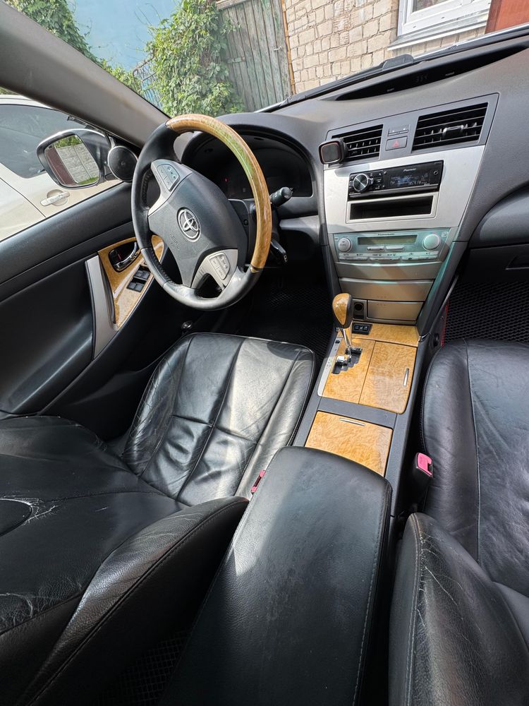 Продам Toyota Camry 3,5