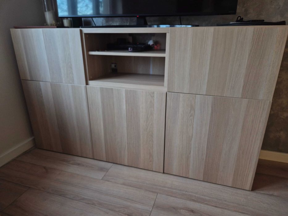 Komoda Besta Ikea