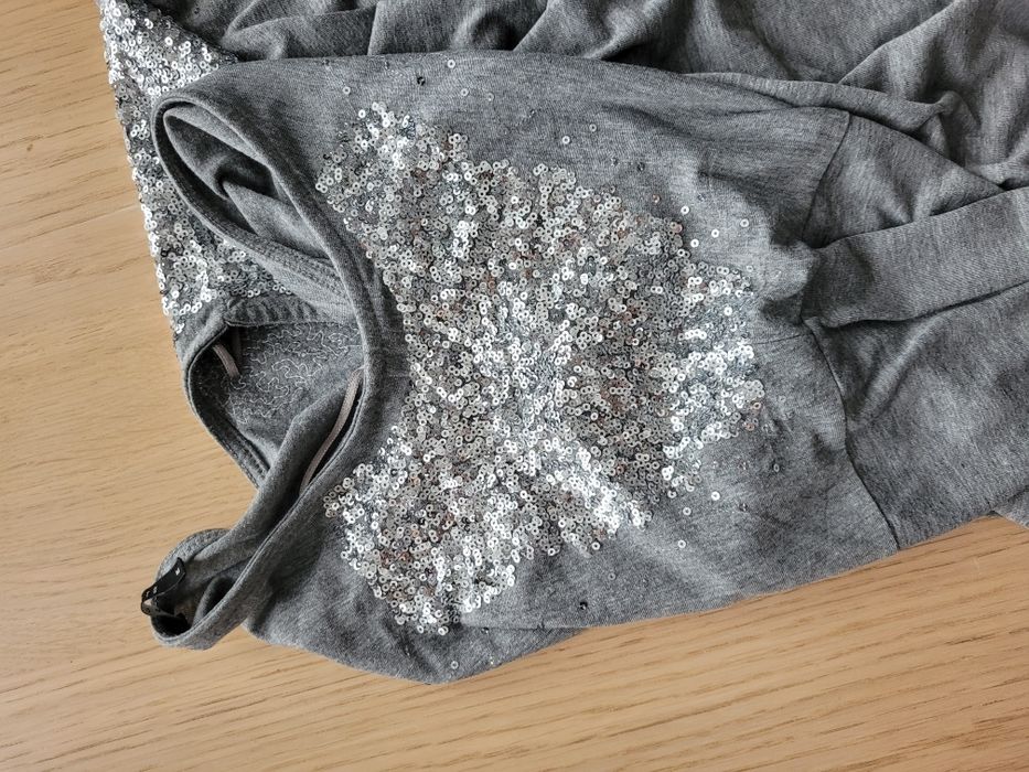 Bluzka damska M szara z cekinami na ramionach rękaw 3/4 luźna