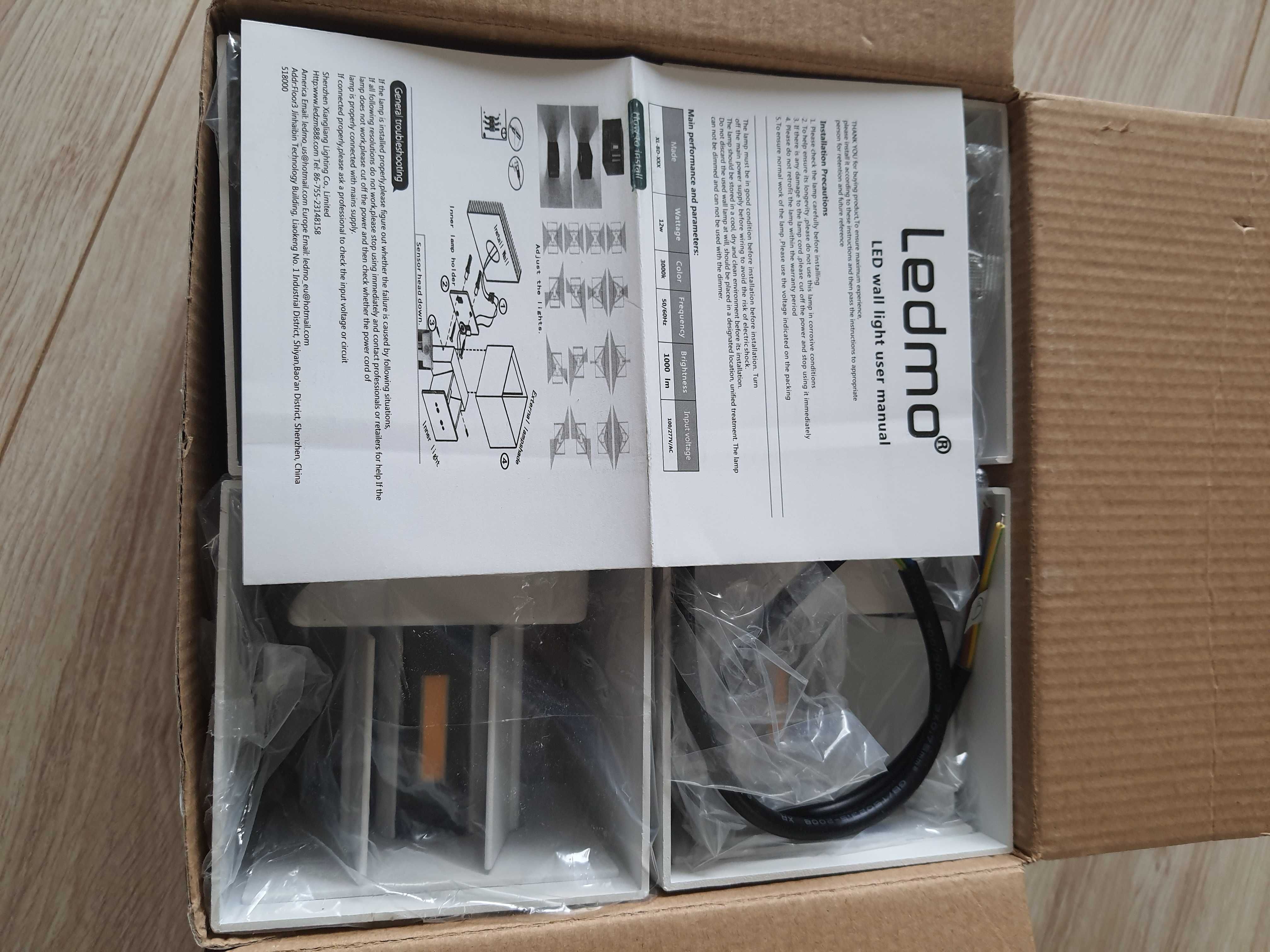 LEDMO Kinkiety LED do użytku zewnętrznego i wewnętrznego 4 sztuki