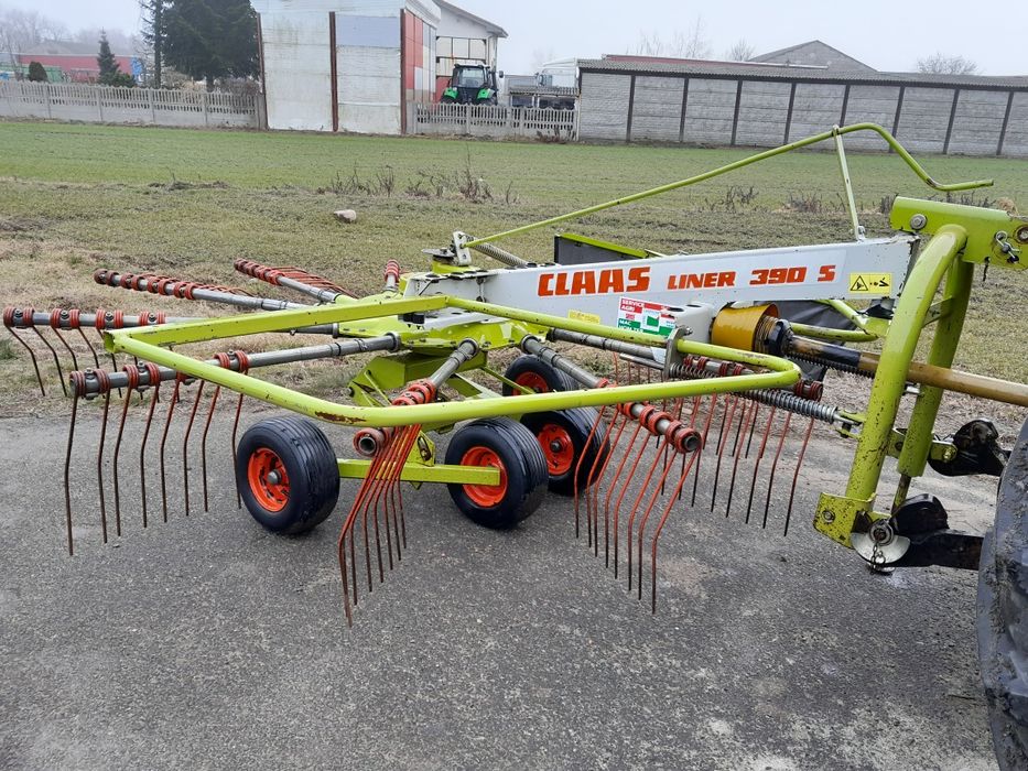Zgrabiarka Claas Liner 390 S