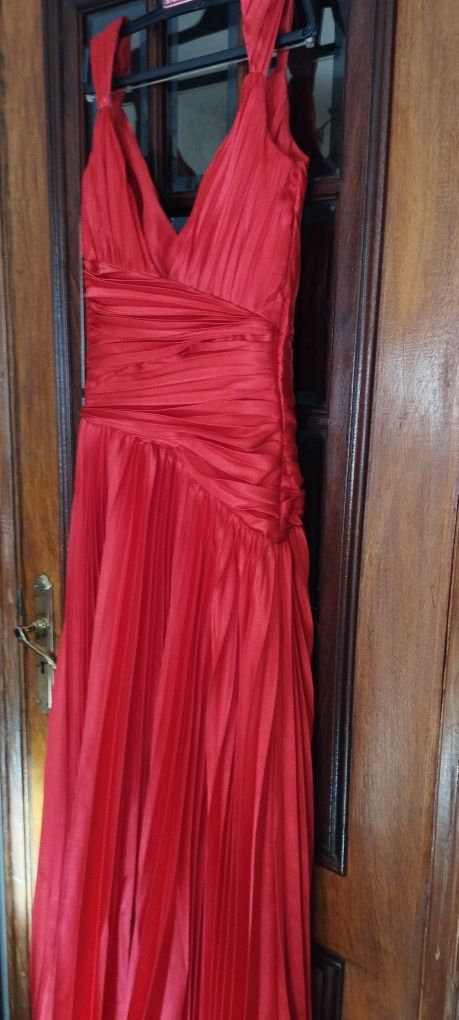 Vestido de cerimónia vermelho