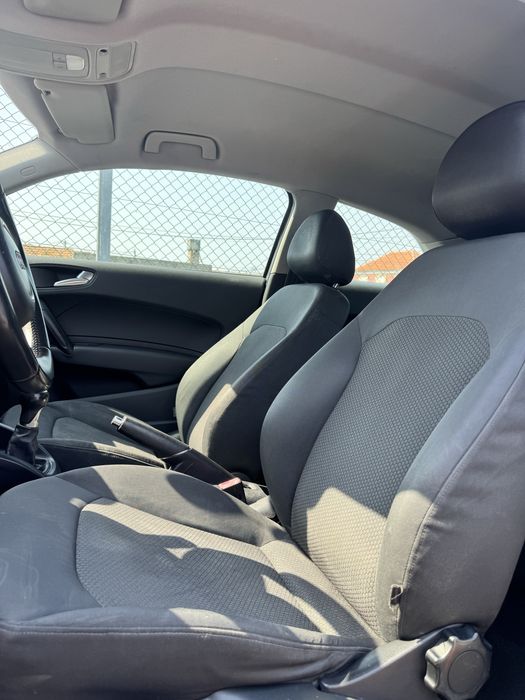 Audi A1 1.6TDi 90CV Attraction