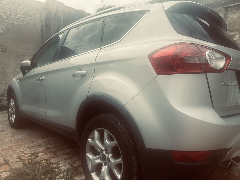 Ford Kuga 2.0 tdi 4*4 2009 hak