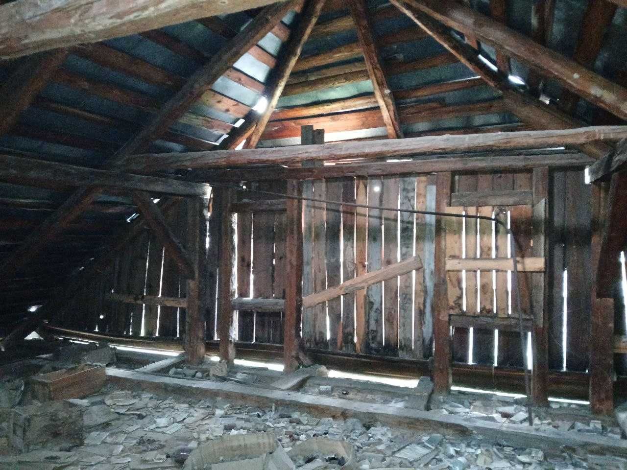 Продаж земельної ділянки з будинком у м. Турка, Львівська обл.