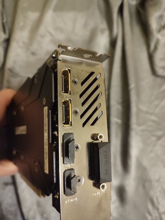 Відеокарта Gigabyte Radeon RX 570 Gaming 4GB, модель GV-RX570GAMING-4G