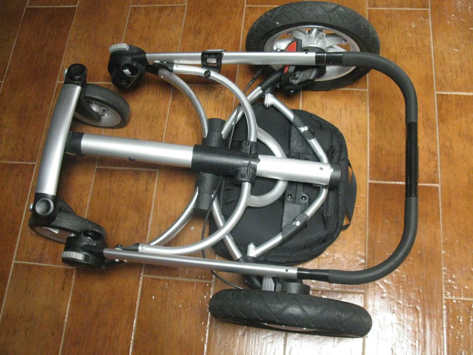 Carrinho Quinny e Ovo da Maxi-Cosi