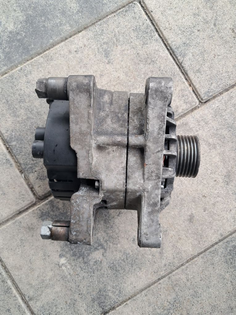 Alternator Valeo Citroen Xsara Picasso Benzyna 1.8 16v Rok 2002