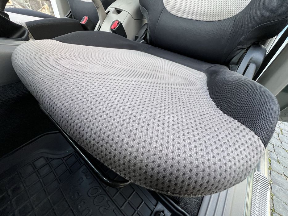 L200 Mitsubishi Пікап 4Х4 2.5 Турбодизель Механіка