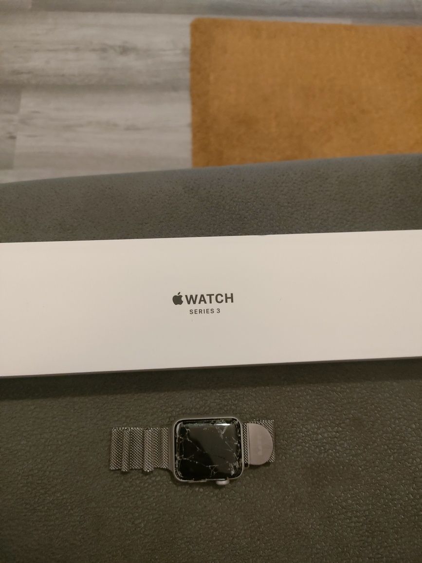 Apple watch series 3