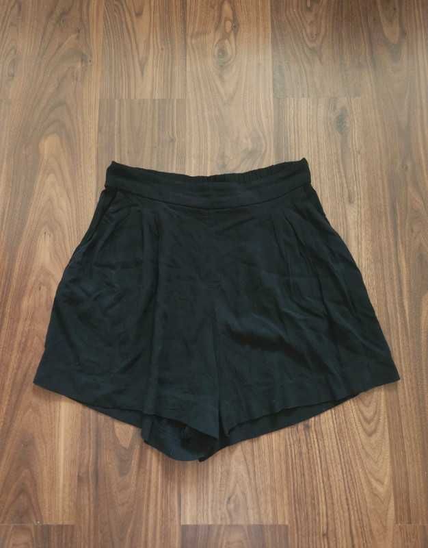 Spodenki czarne H&M wysoki stan L 40