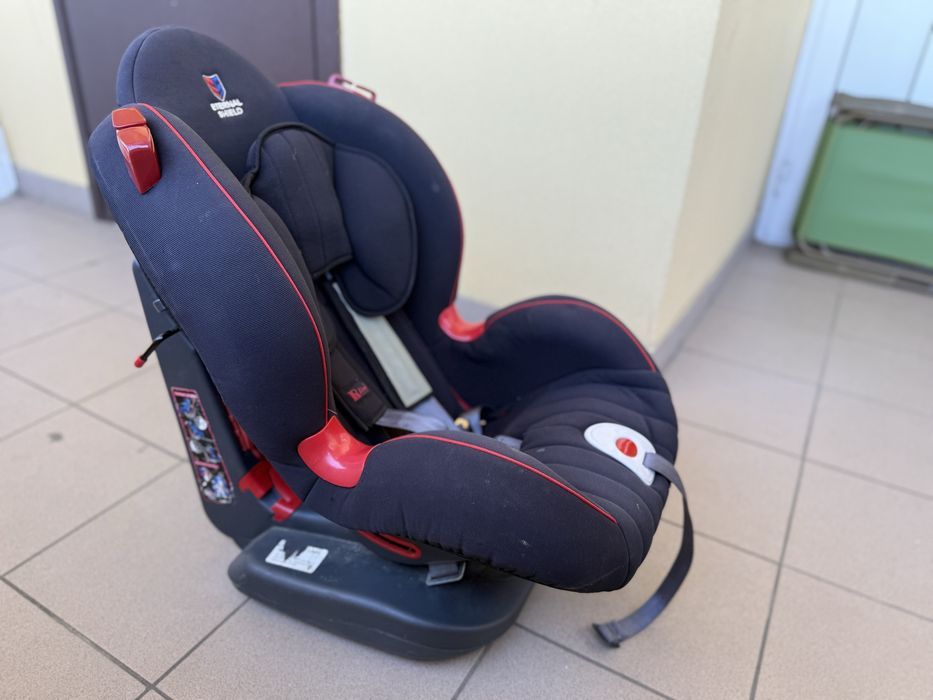 Дитяче автокрісло Eternal Shied