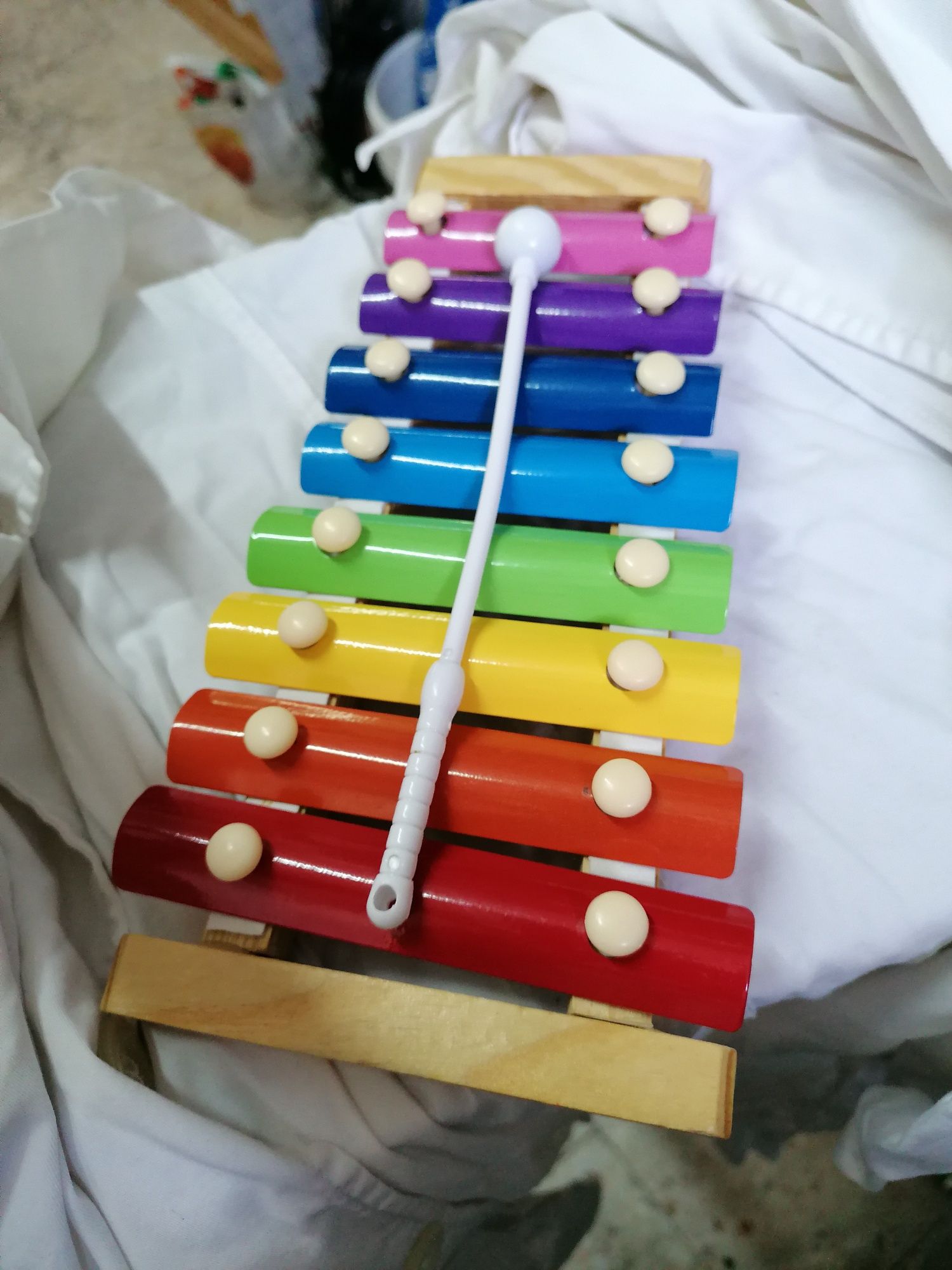 Xilofone de madeira para criança