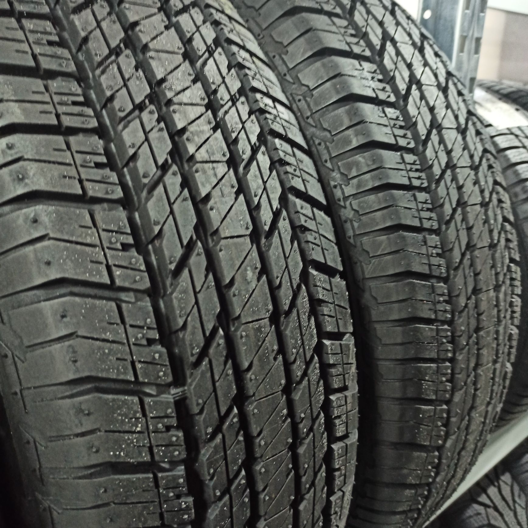 Шини Резина Нові Всесизонка 245/70 R17 108S Bridgestone Dueler