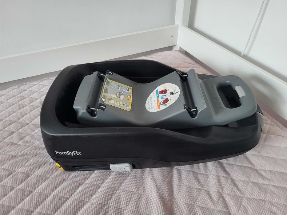 Fotelik Maxi Cosi Cabriofix 
0-13kg+baza isofix Maxi Cosi Family Fix