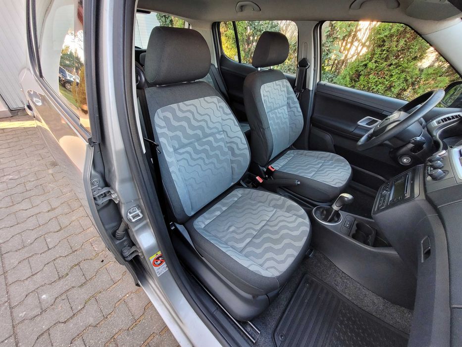 Skoda Fabia 1.2 Benzyna 70 KM Opłacony Klimatyzacja Alufelgi Hak