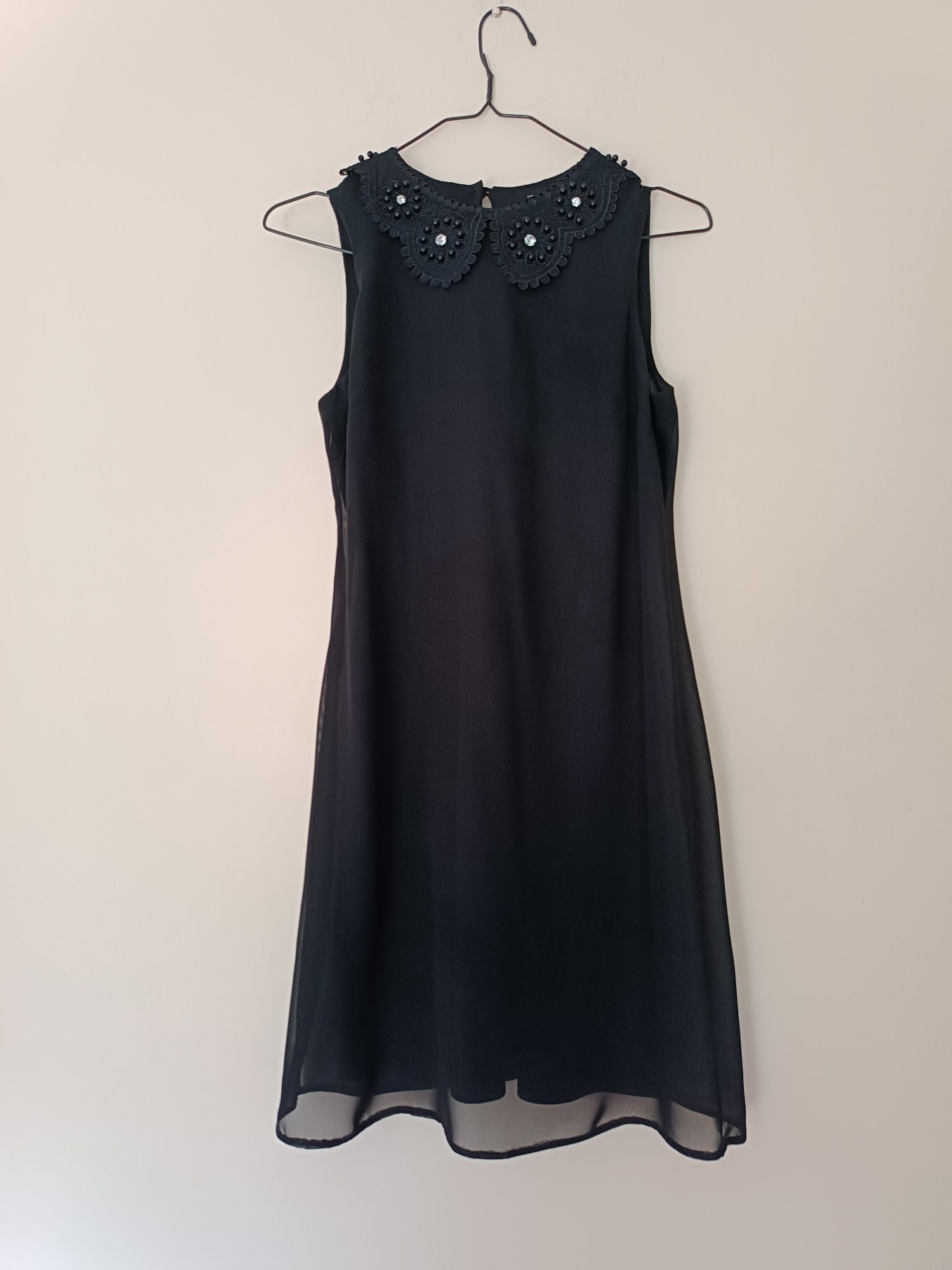 Sukienka 34 F&F efektowna