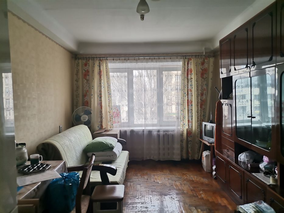 Очень Срочно продам комнату пр. Сборный