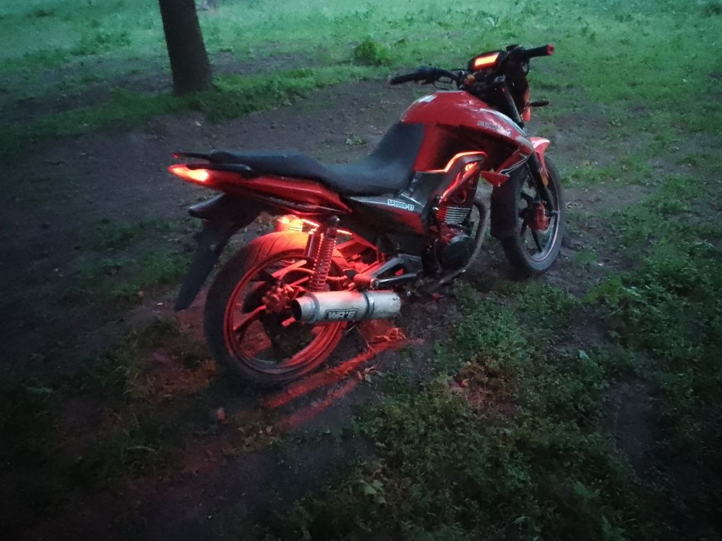 продам мотоцикл спарк 200