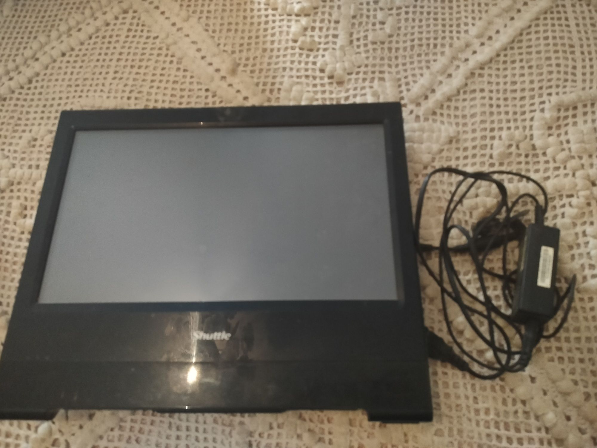 Computador de registo para comercio