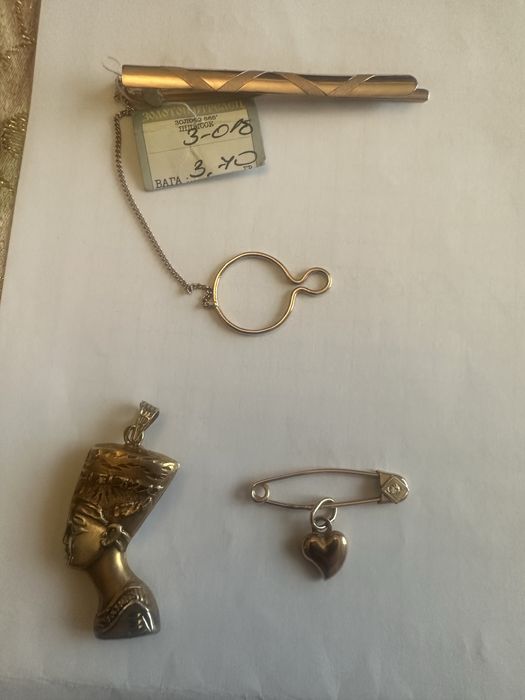 Продам цепь и цепочки кулоны из золота 585 пробы