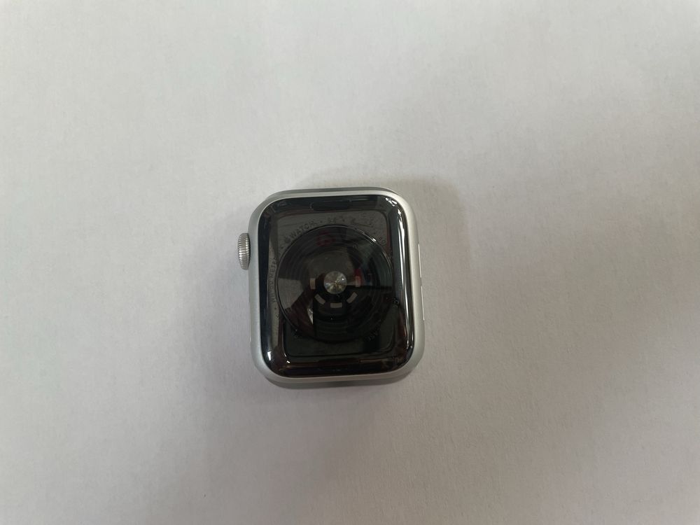 apple watch nike se 40mm