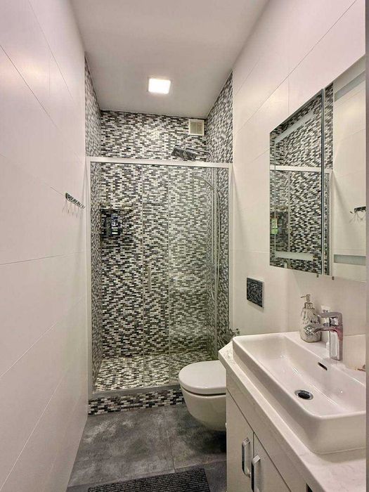 Продаж чудового будинку в котеджному містечку Гнідин під Києвом