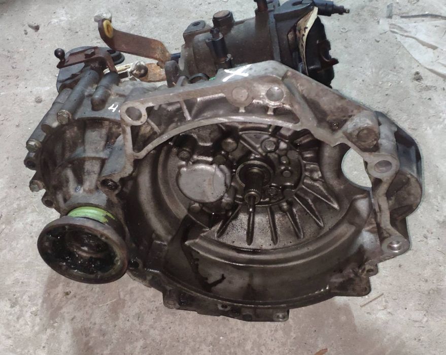 КПП vw Golf Caddy Bora Octavia