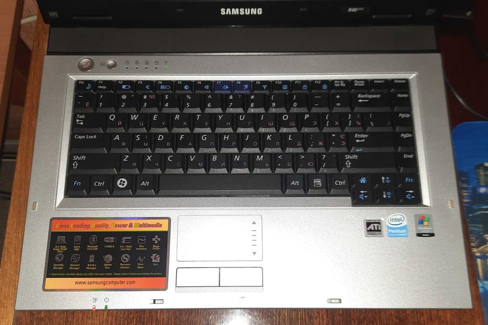 Ноутбук Samsung R40Plus