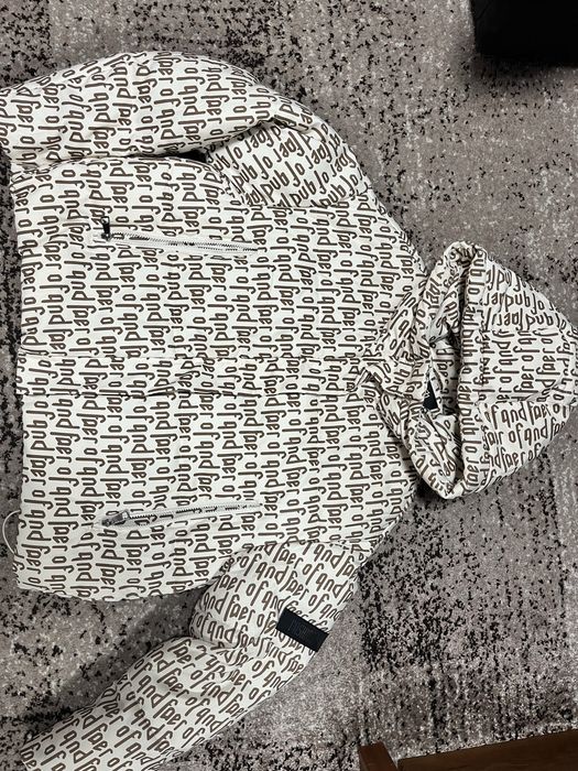 Жіноча куртка осіння/весняна