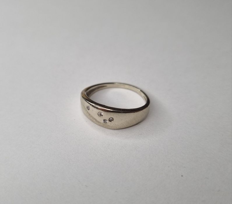 Złoty pierścionek z cyrkoniami złoto 585