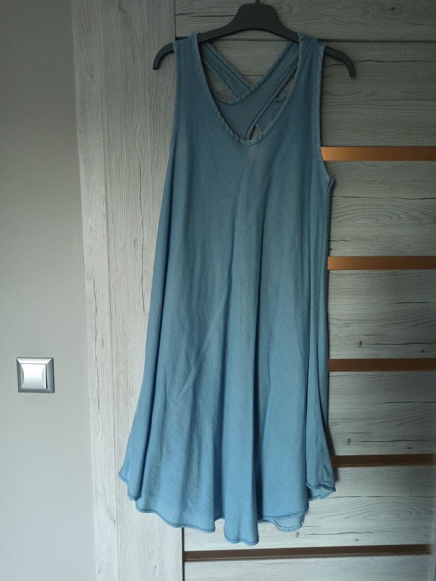 Czarna sukienka rozm. 38 + letnia gratis