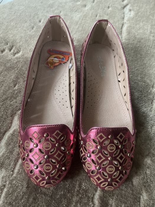 Нові шкіряні балетки