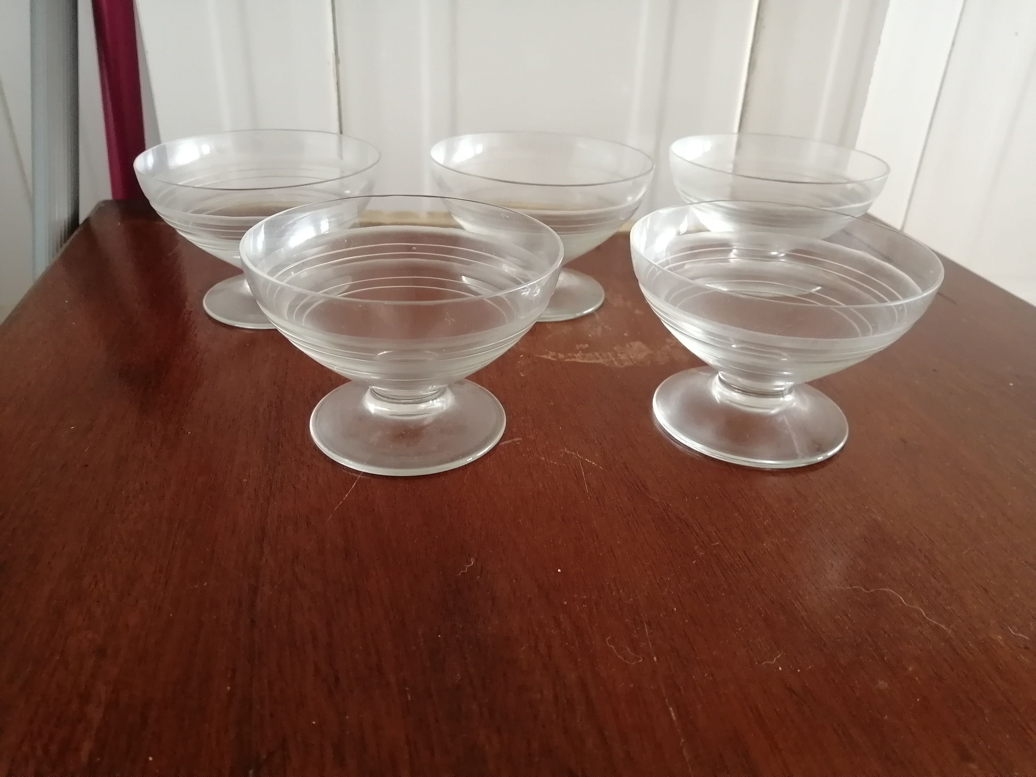 conjunto de 5 taças em vidro fino