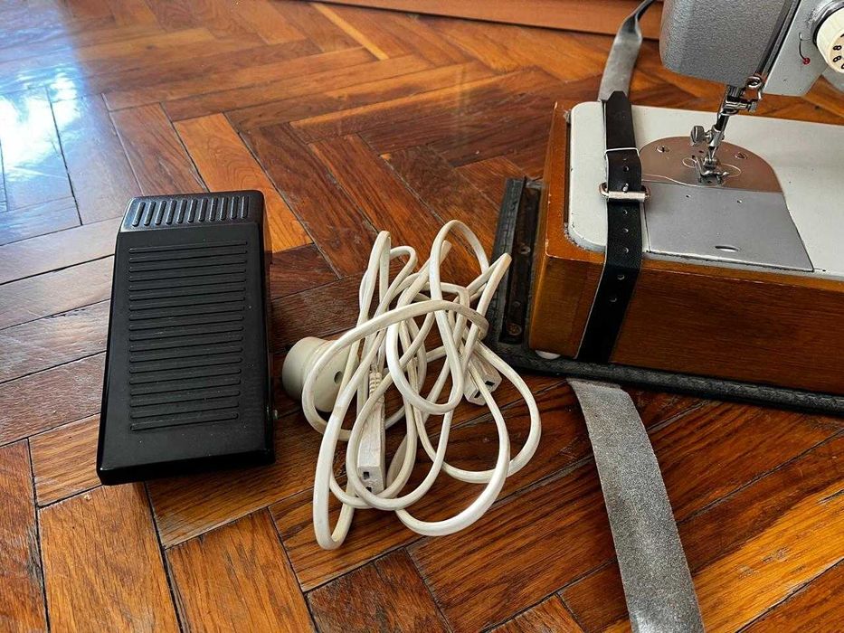 продам швейну машинку Чайка 132-М