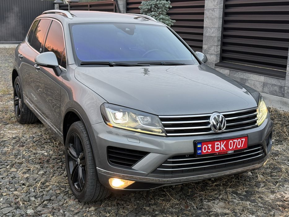 Продам Volkswagen Touareg 3.6 FSI V6 2017