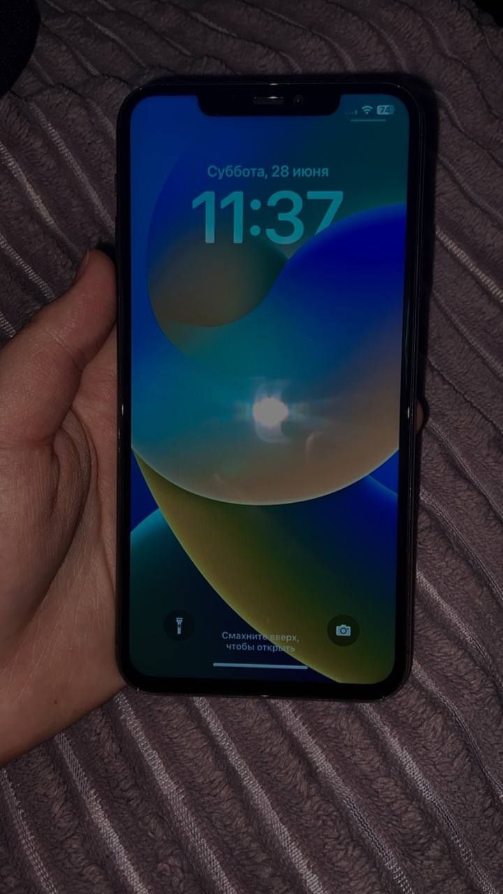 Продам iPhone 11 Pro Max 64g