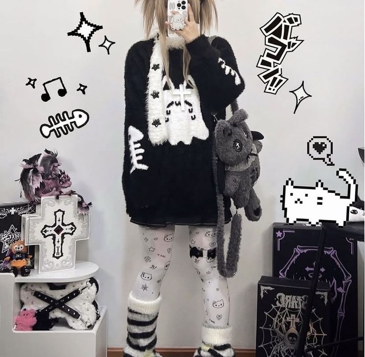 Свитер с kawaii котиком
