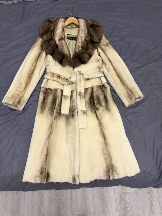 Норкова шуба з соболем