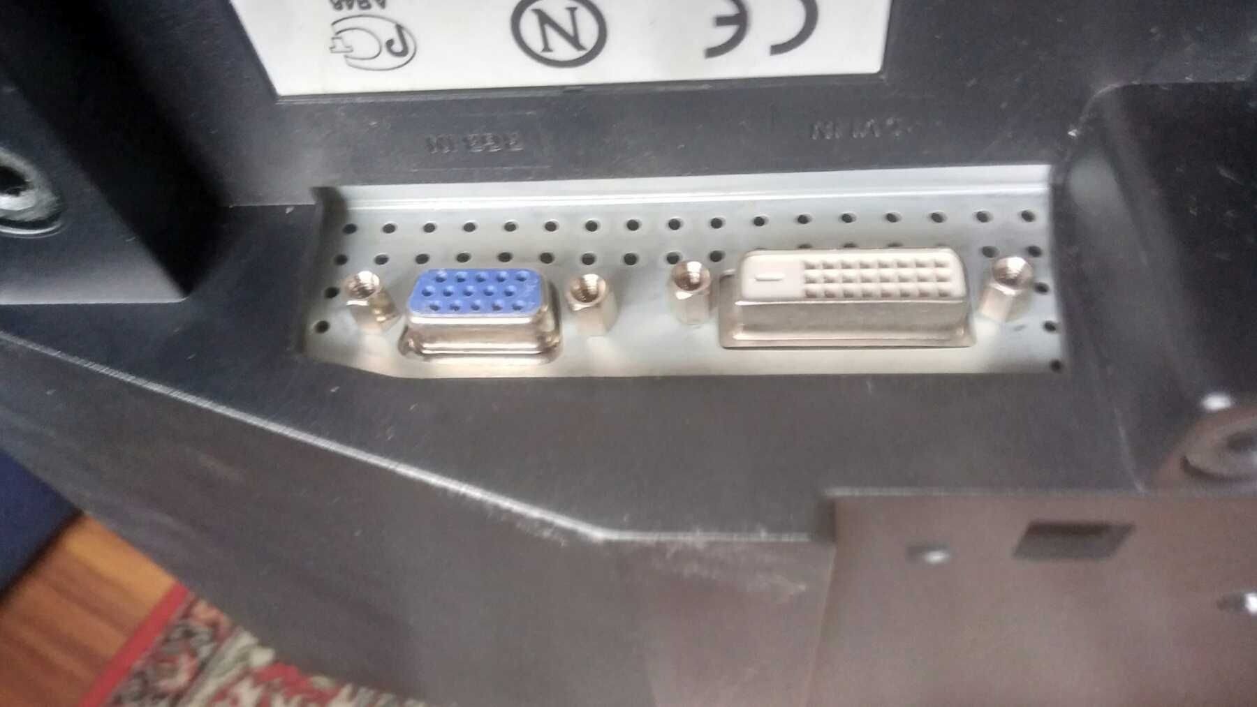 Продам монитор Samsung SyncМaster 740 BF