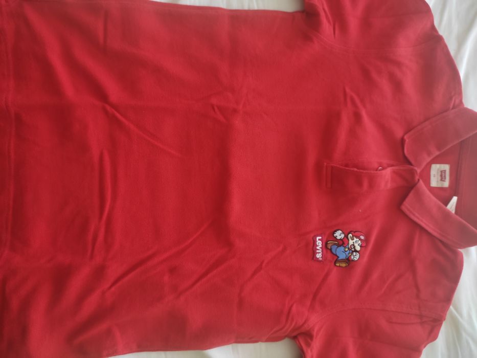 Polo Levi's super mario
